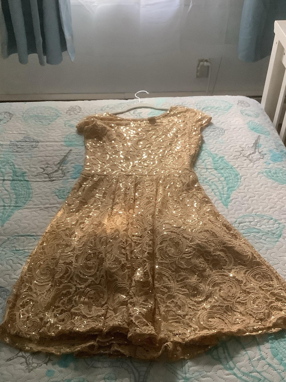 Girls Gold Sequin Lace Party Dress